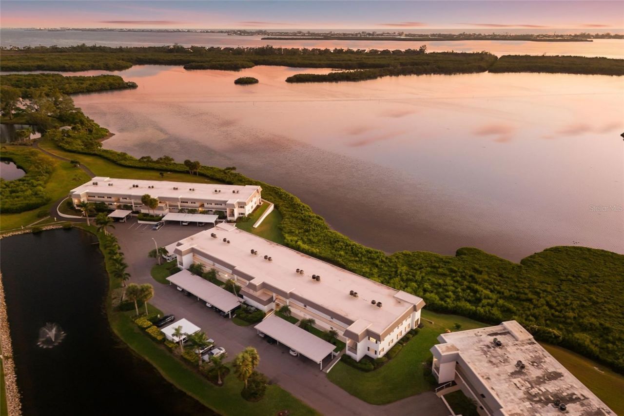 4761 Independence Drive, Unit 4761, Bradenton, FL 34210 Photo