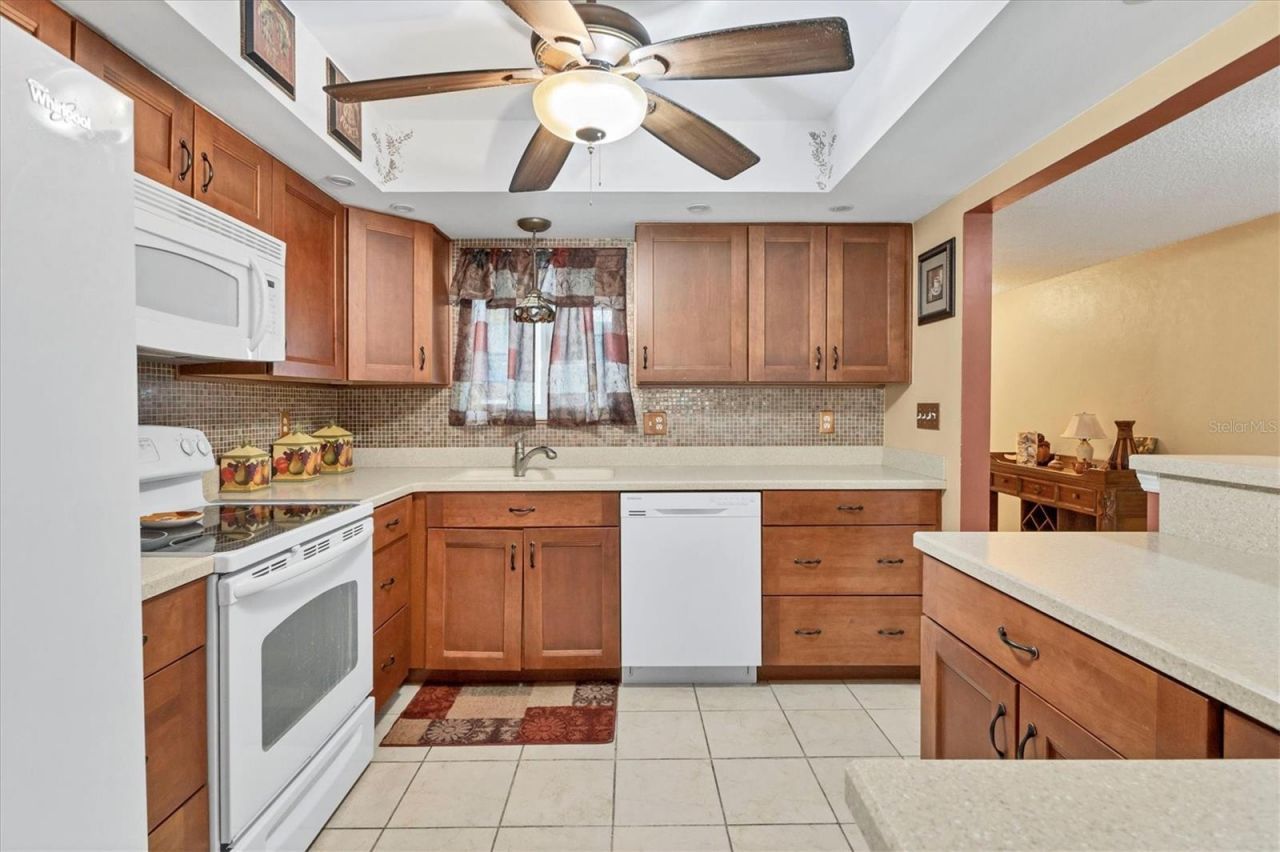 3947 Panola Lane, Unit 180, Sarasota, FL 34232 Photo