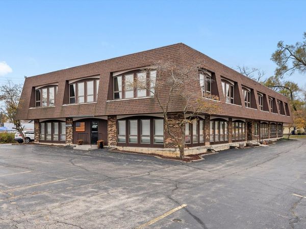 95 W Grand Avenue, Lake Villa, IL 60046