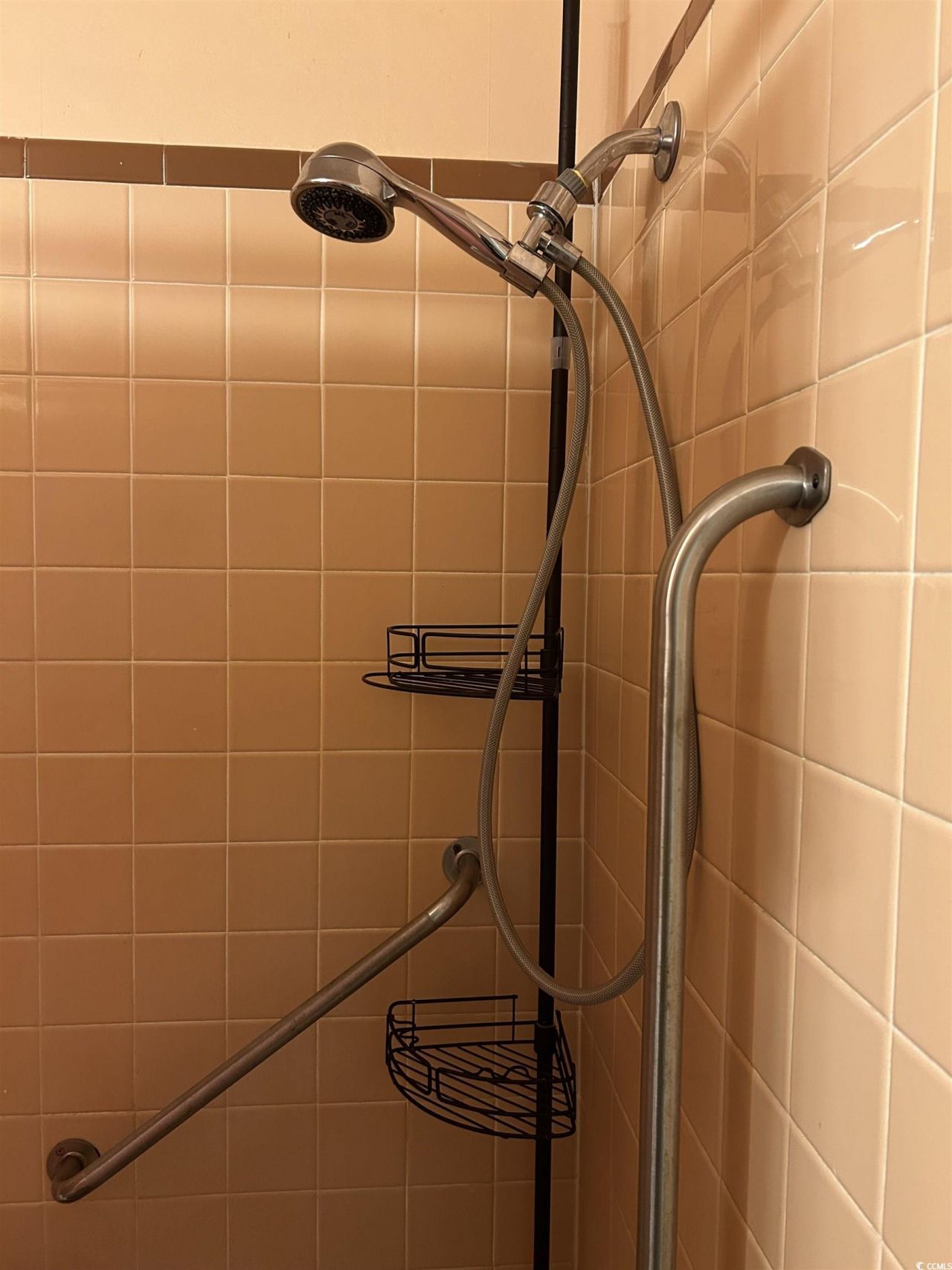 1411 E Harrison St. Photo 30