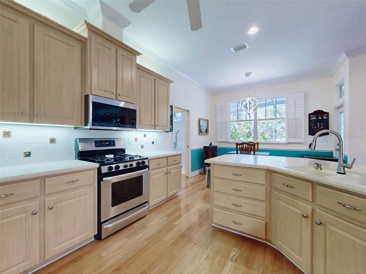 2815 Bay Side Drive, New Smyrna Beach, FL 32168 Photo
