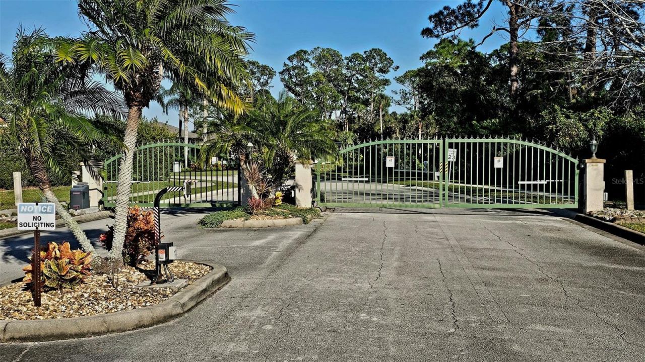 2815 Bay Side Drive, New Smyrna Beach, FL 32168 Photo