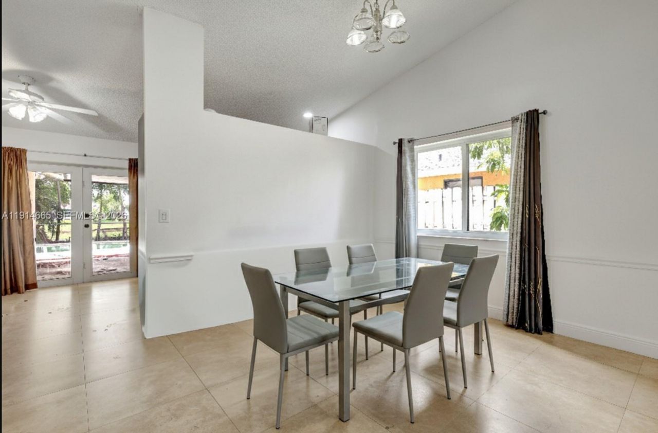 9330 NW 53rd Ct, Sunrise, FL 33351 Photo