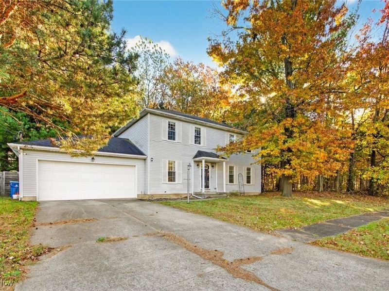 1501 Rolling Meadows Drive, Vermilion, OH 44089 Photo 2