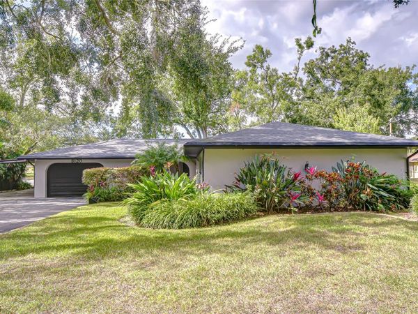 8120 N ALBANY AVENUE, TAMPA, FL 33604