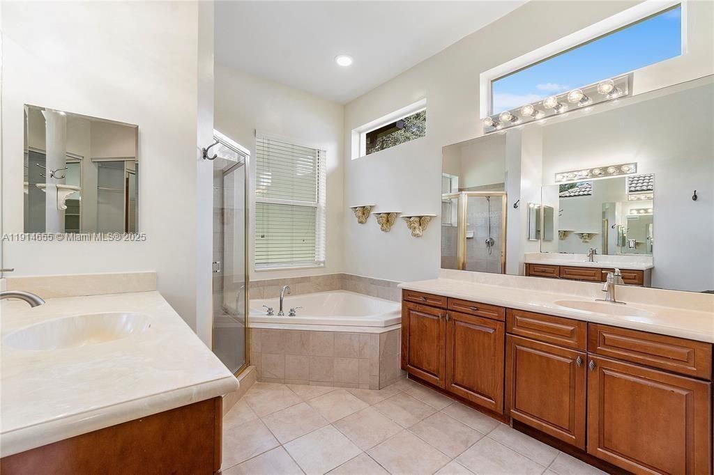 7009 NW 113th Ave, Parkland, FL 33076 Photo