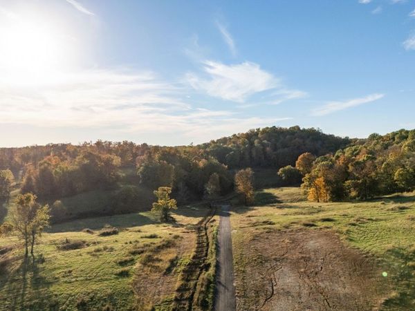 345 Brazier Ln, Gallatin, TN 37066