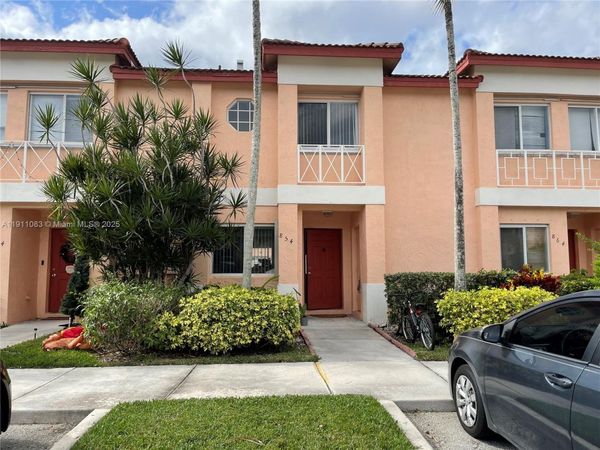 854 NW 208th Dr, Unit 854, Pembroke Pines, FL 33029