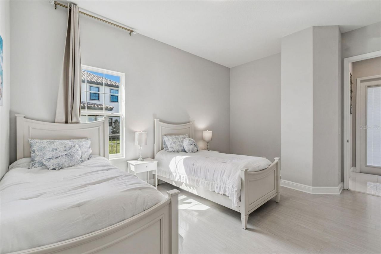 10863 Rustic Timber Loop, San Antonio, FL 33576 Photo