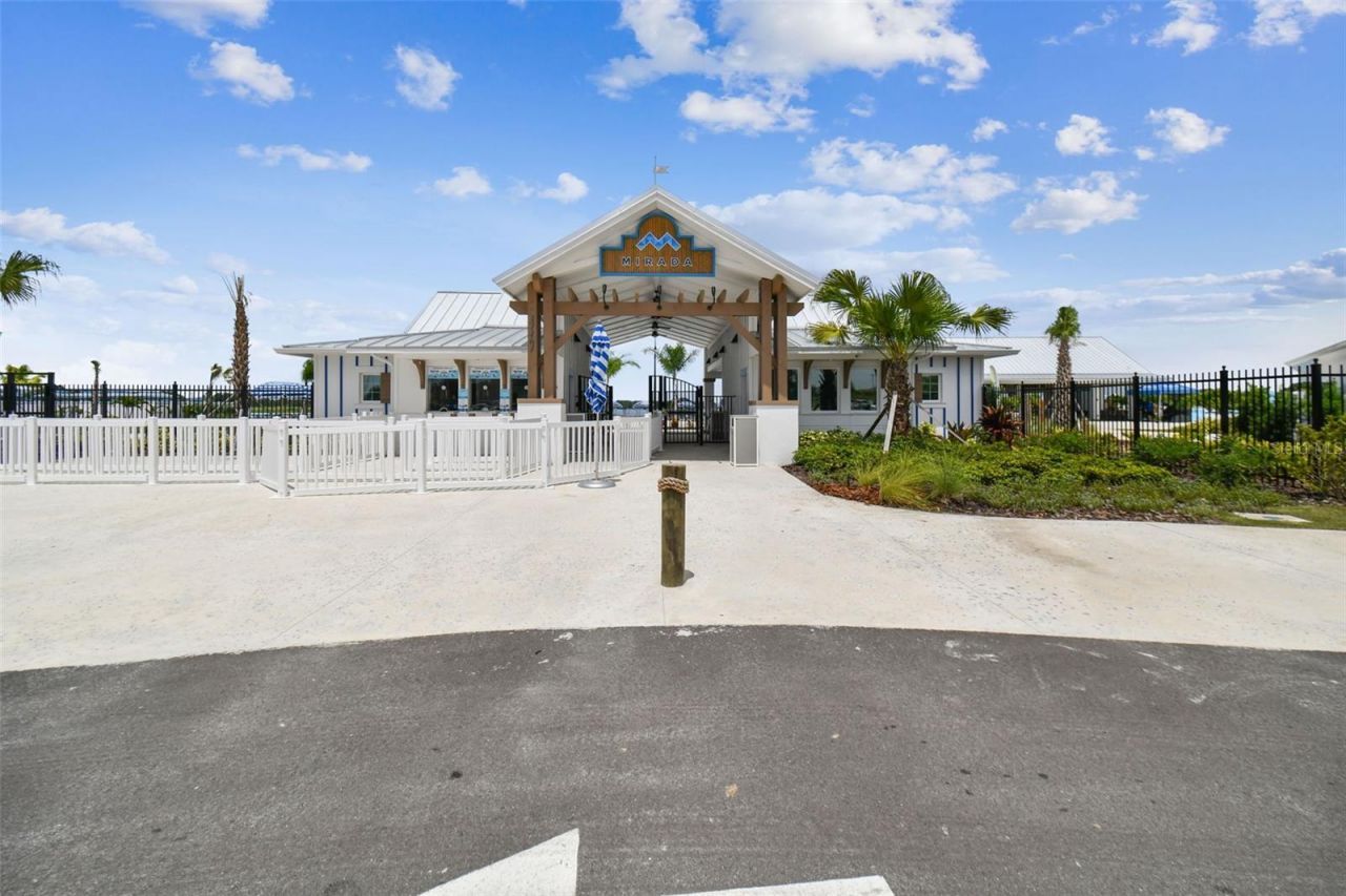 10863 Rustic Timber Loop, San Antonio, FL 33576 Photo