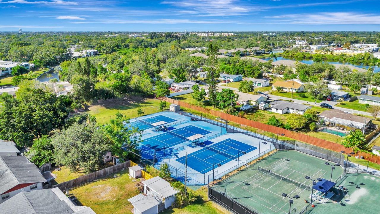 3612 46th Ave Dr W, Bradenton, FL 34210 Photo