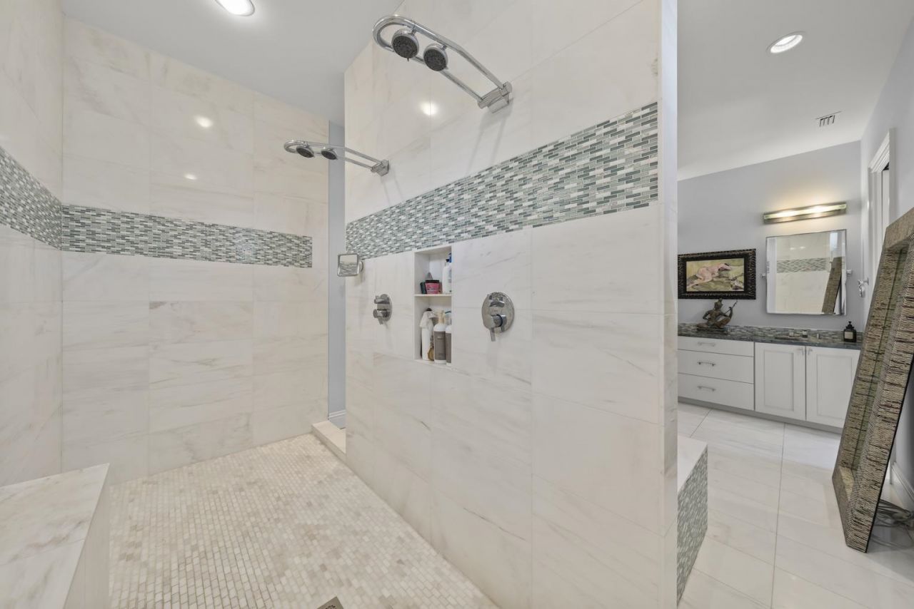 4383 Gulf Pines Drive, Sanibel, FL 33957 Photo