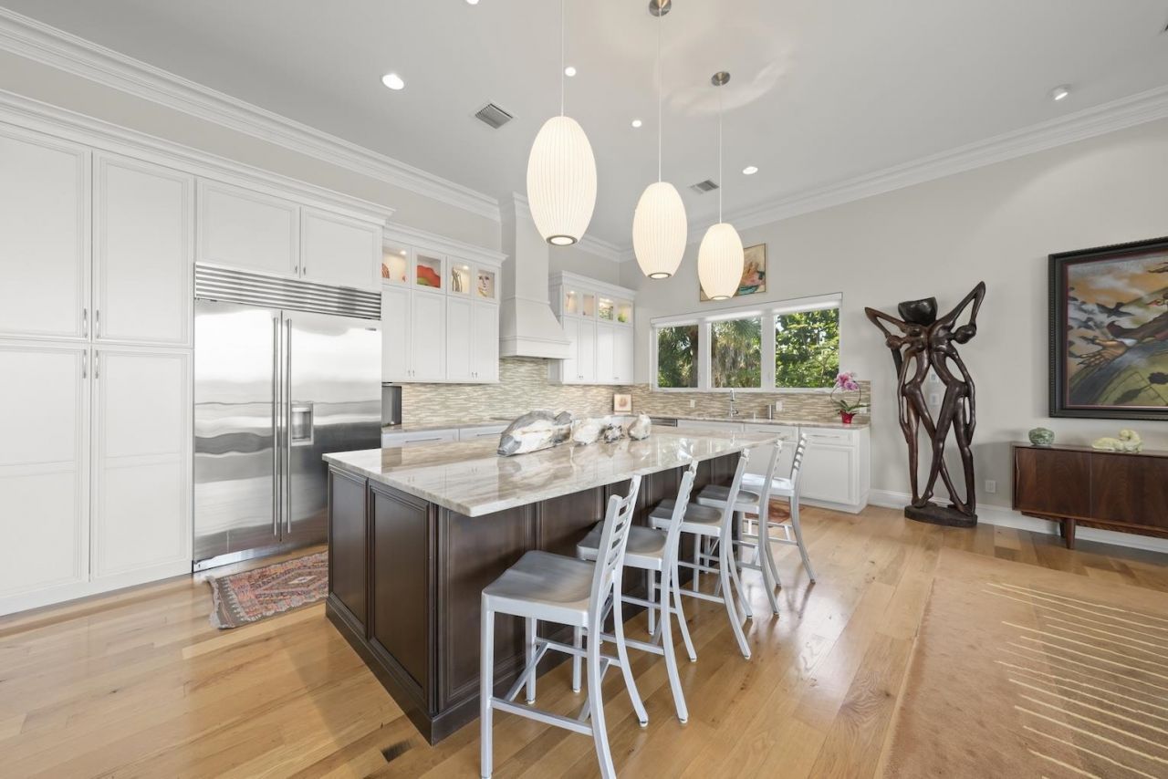 4383 Gulf Pines Drive, Sanibel, FL 33957 Photo