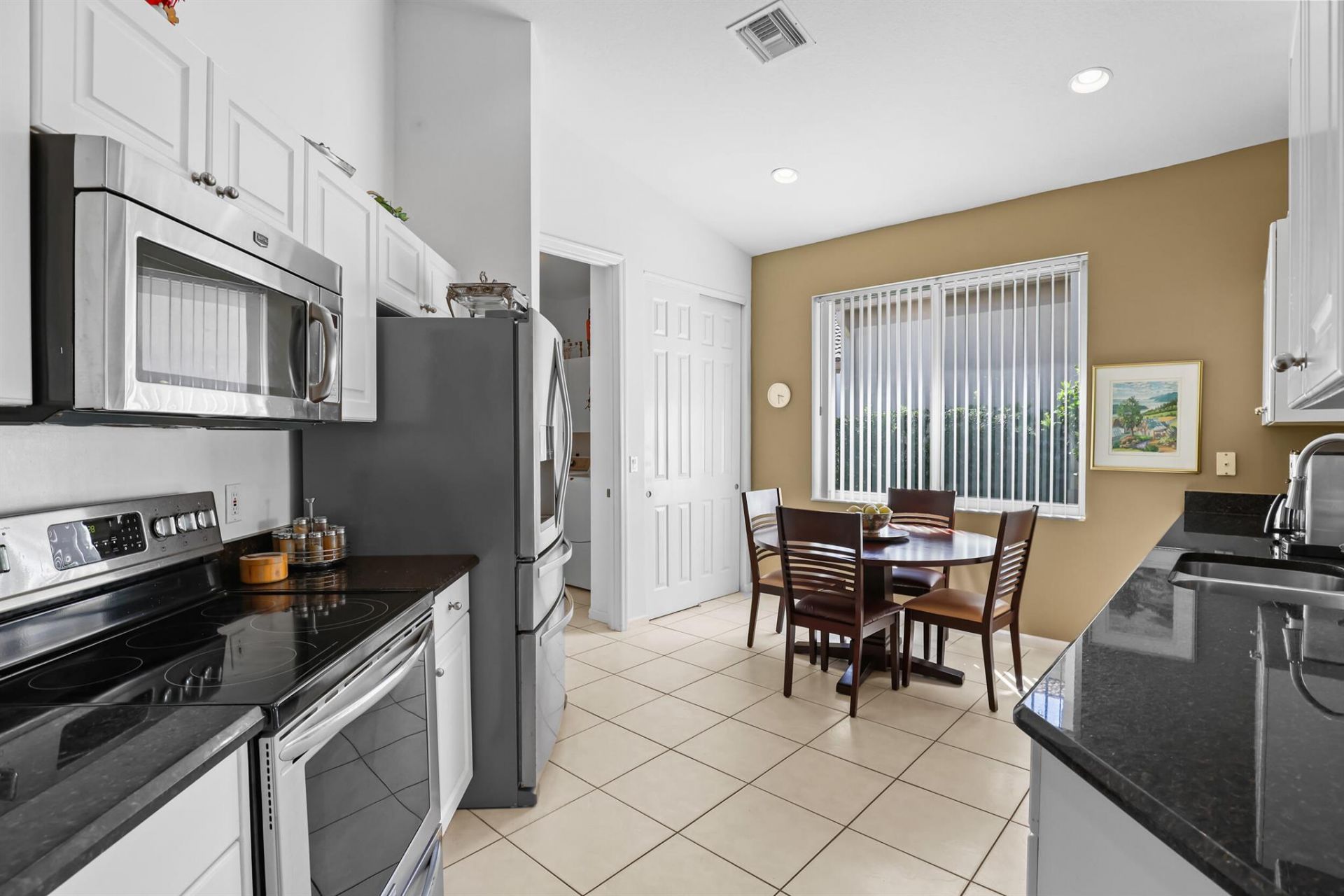 9082 Bay Point Cir Circle, West Palm Beach, FL 33411 Photo