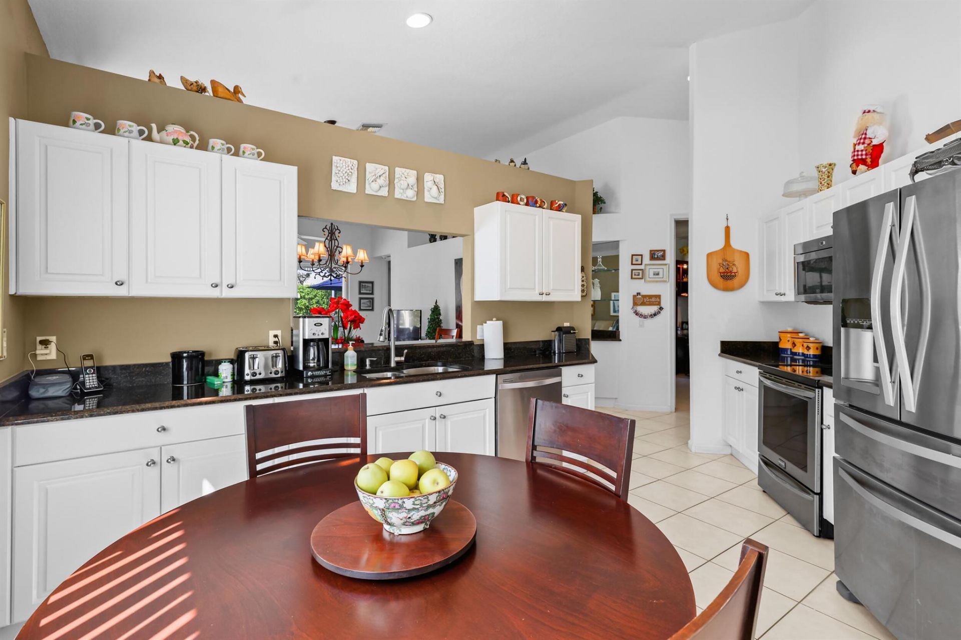 9082 Bay Point Cir Circle, West Palm Beach, FL 33411 Photo