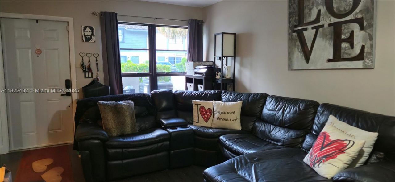 9750 NW 14th St, Unit 30-5, Coral Springs, FL 33071 Photo