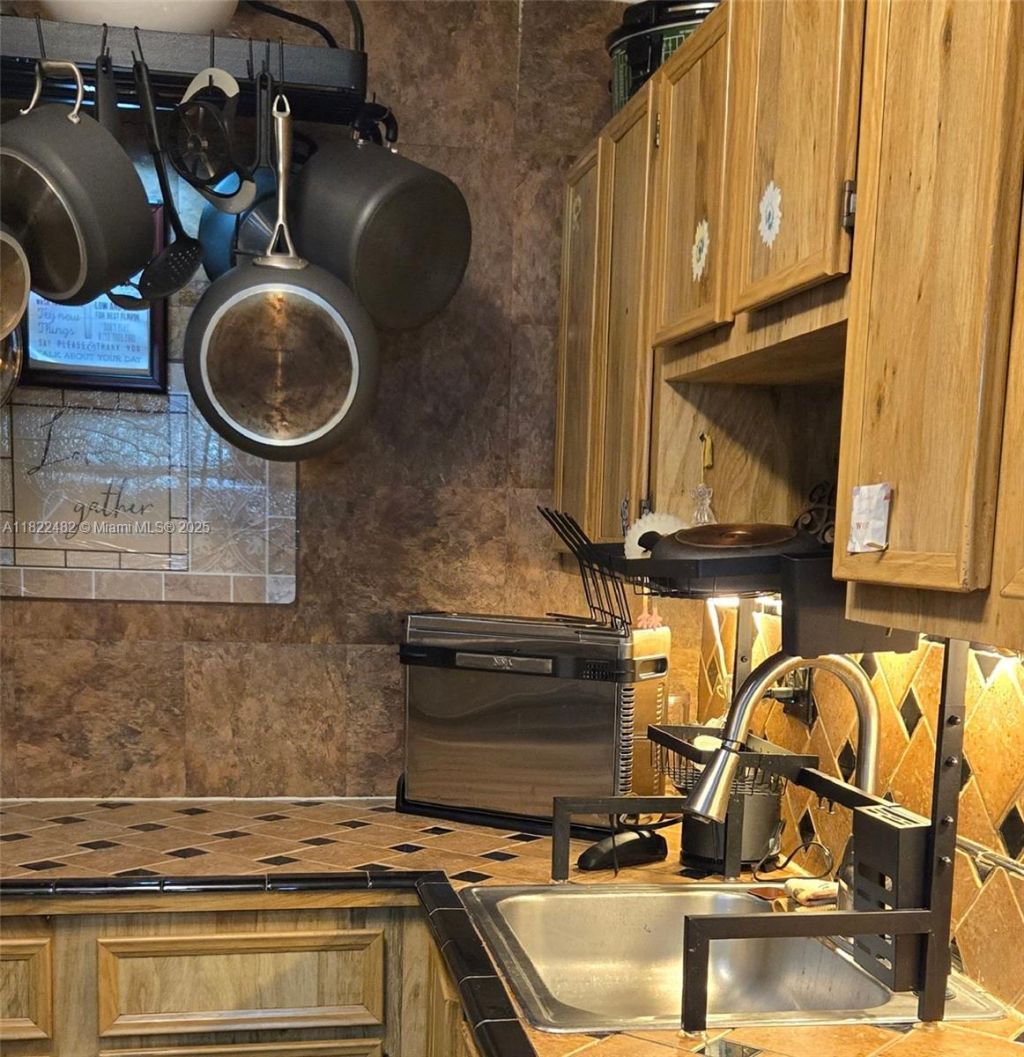 9750 NW 14th St, Unit 30-5, Coral Springs, FL 33071 Photo