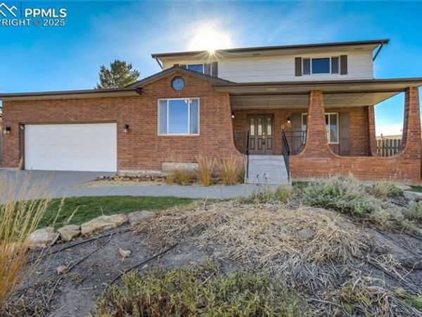 6 Strawflower Court, Pueblo, CO 81001