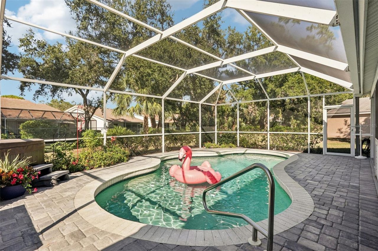 3821 Garden Lakes Estates Drive, Bradenton, FL 34203 Photo