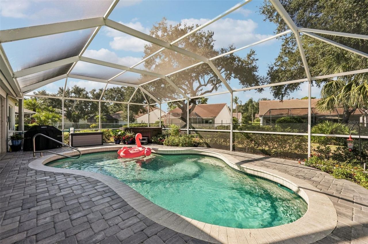 3821 Garden Lakes Estates Drive, Bradenton, FL 34203 Photo