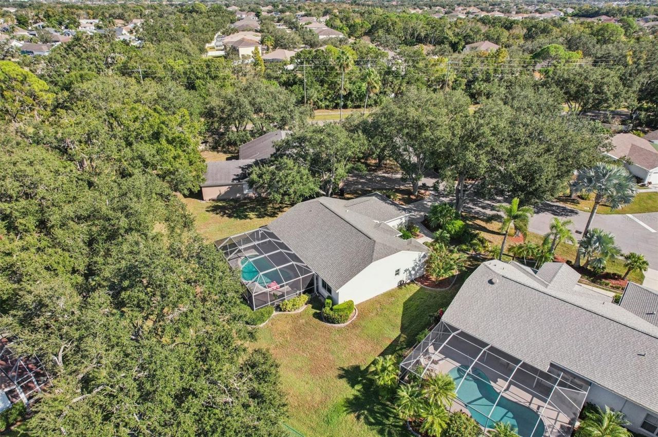 3821 Garden Lakes Estates Drive, Bradenton, FL 34203 Photo