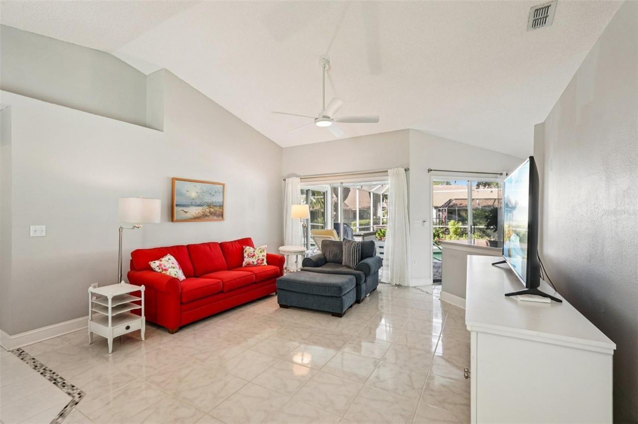 3821 Garden Lakes Estates Drive, Bradenton, FL 34203 Photo