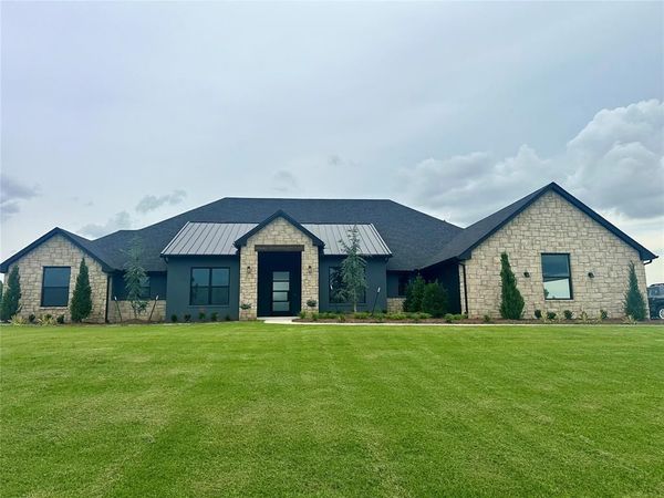 1353 High Meadow Lane, Goldsby, OK 73093