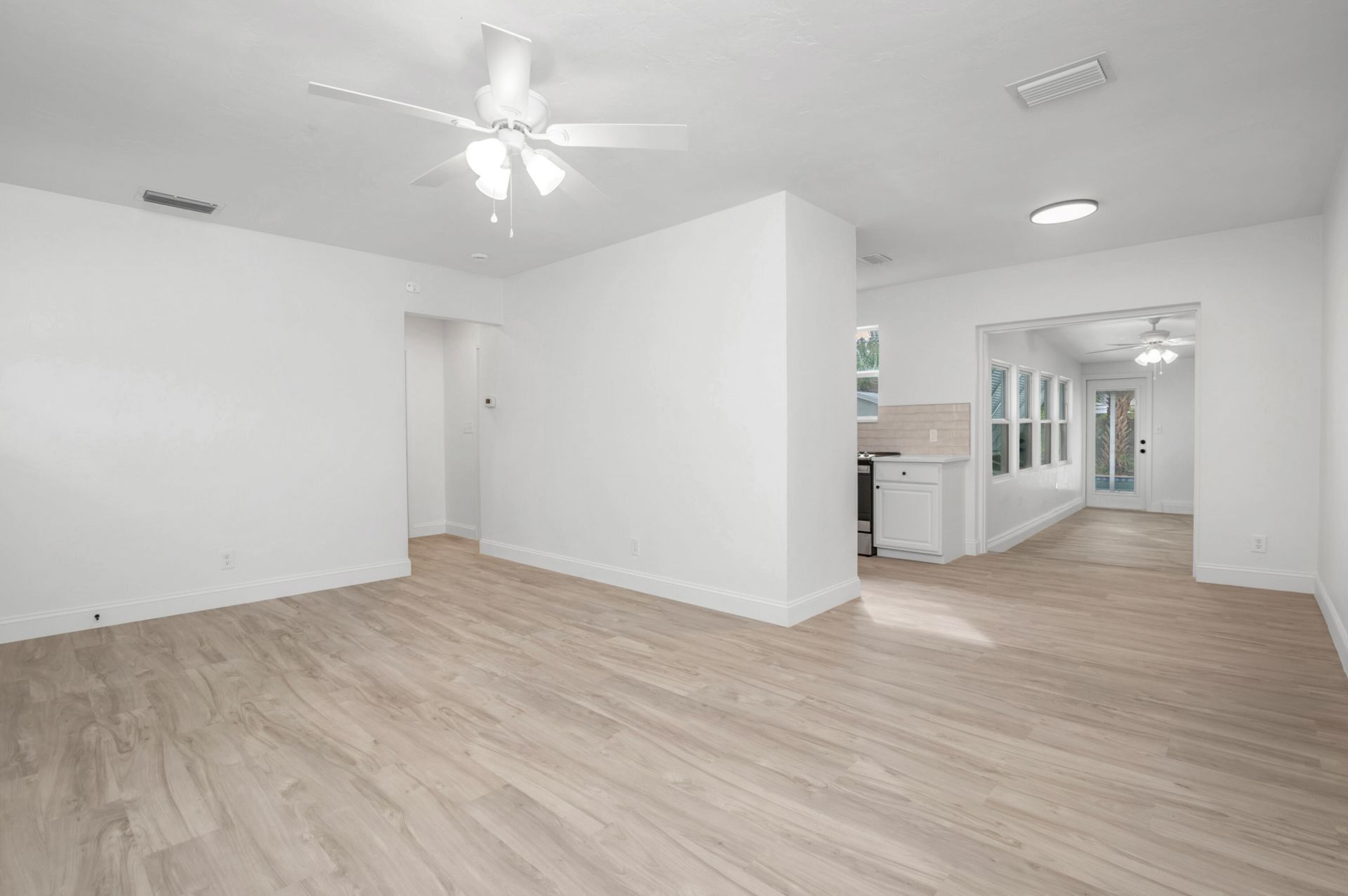 236 Ashworth Street, West Palm Beach, FL 33405 Photo