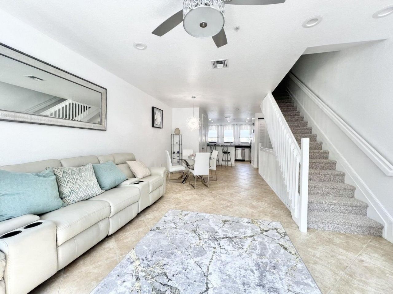 840 Marina Del Ray Lane, Unit 2, West Palm Beach, FL 33401 Photo