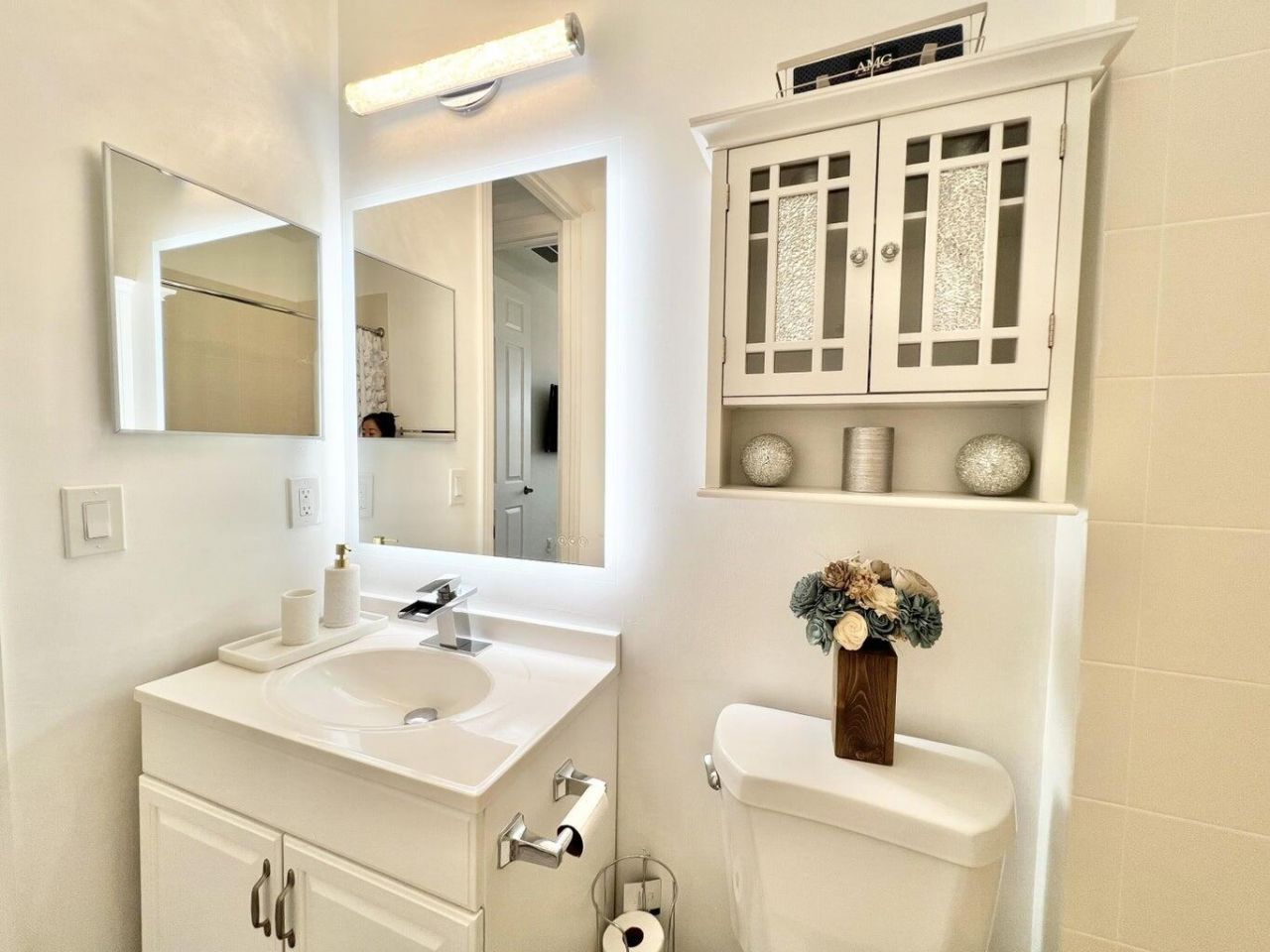 840 Marina Del Ray Lane, Unit 2, West Palm Beach, FL 33401 Photo