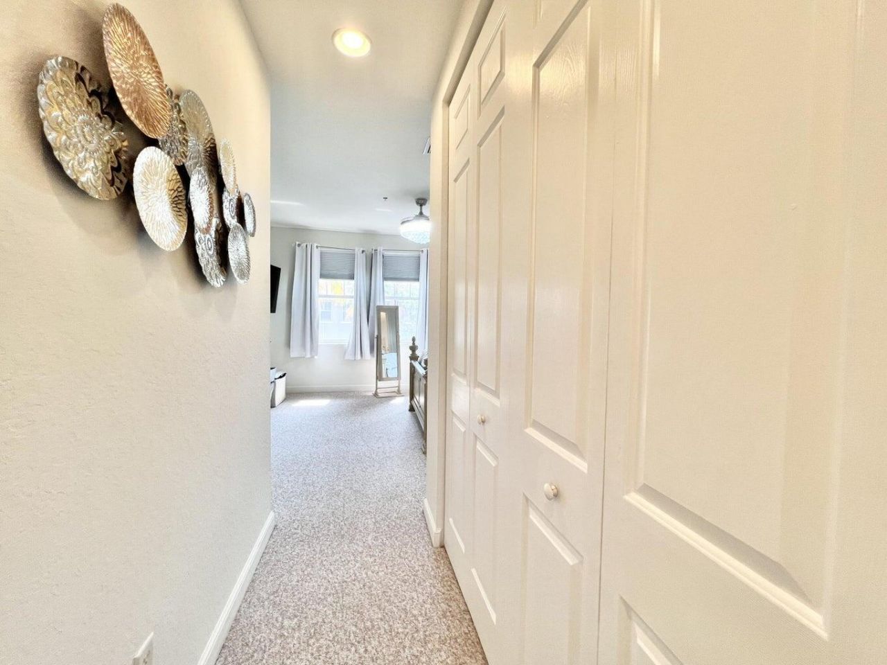 840 Marina Del Ray Lane, Unit 2, West Palm Beach, FL 33401 Photo