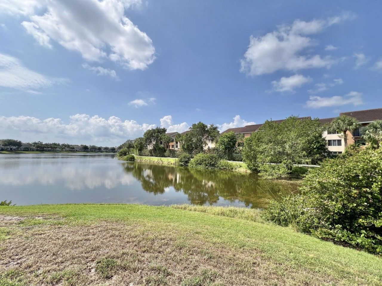 840 Marina Del Ray Lane, Unit 2, West Palm Beach, FL 33401 Photo