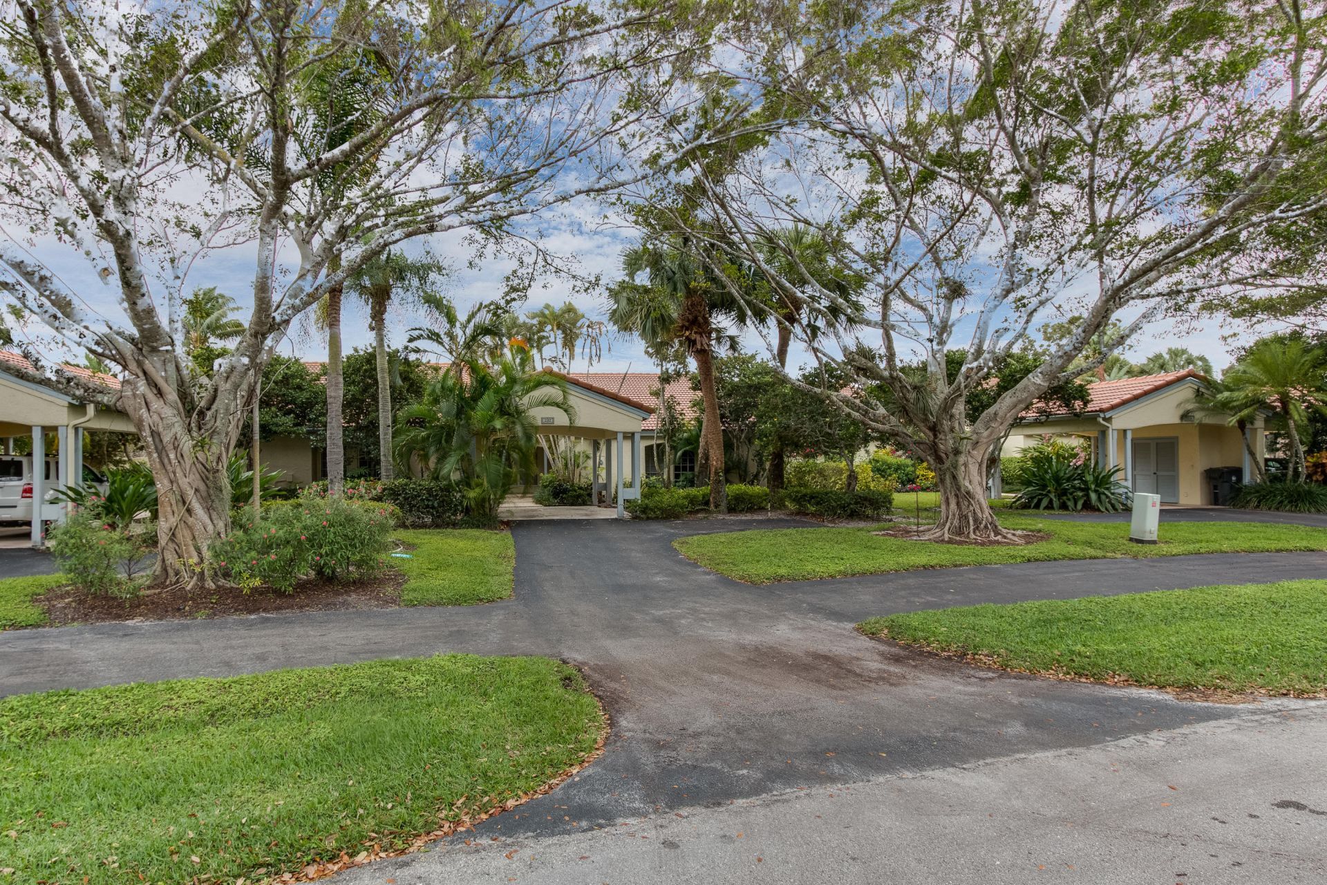 2312 Las Casitas Drive, Wellington, FL 33414 Photo