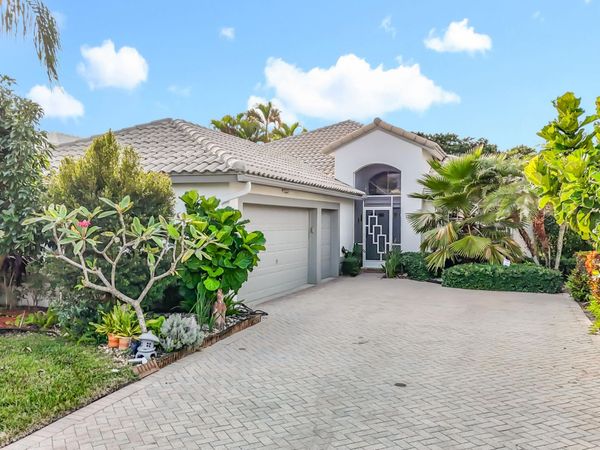 11853 Fountainside Circle, Boynton Beach, FL 33437