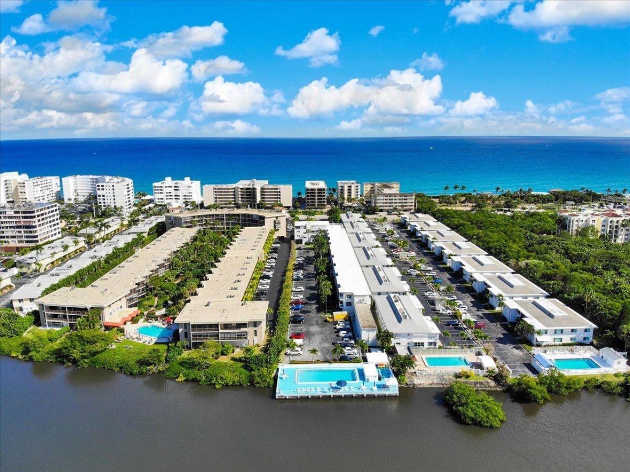 4201 S Ocean Boulevard, Unit J4, South Palm Beach, FL 33480 Photo