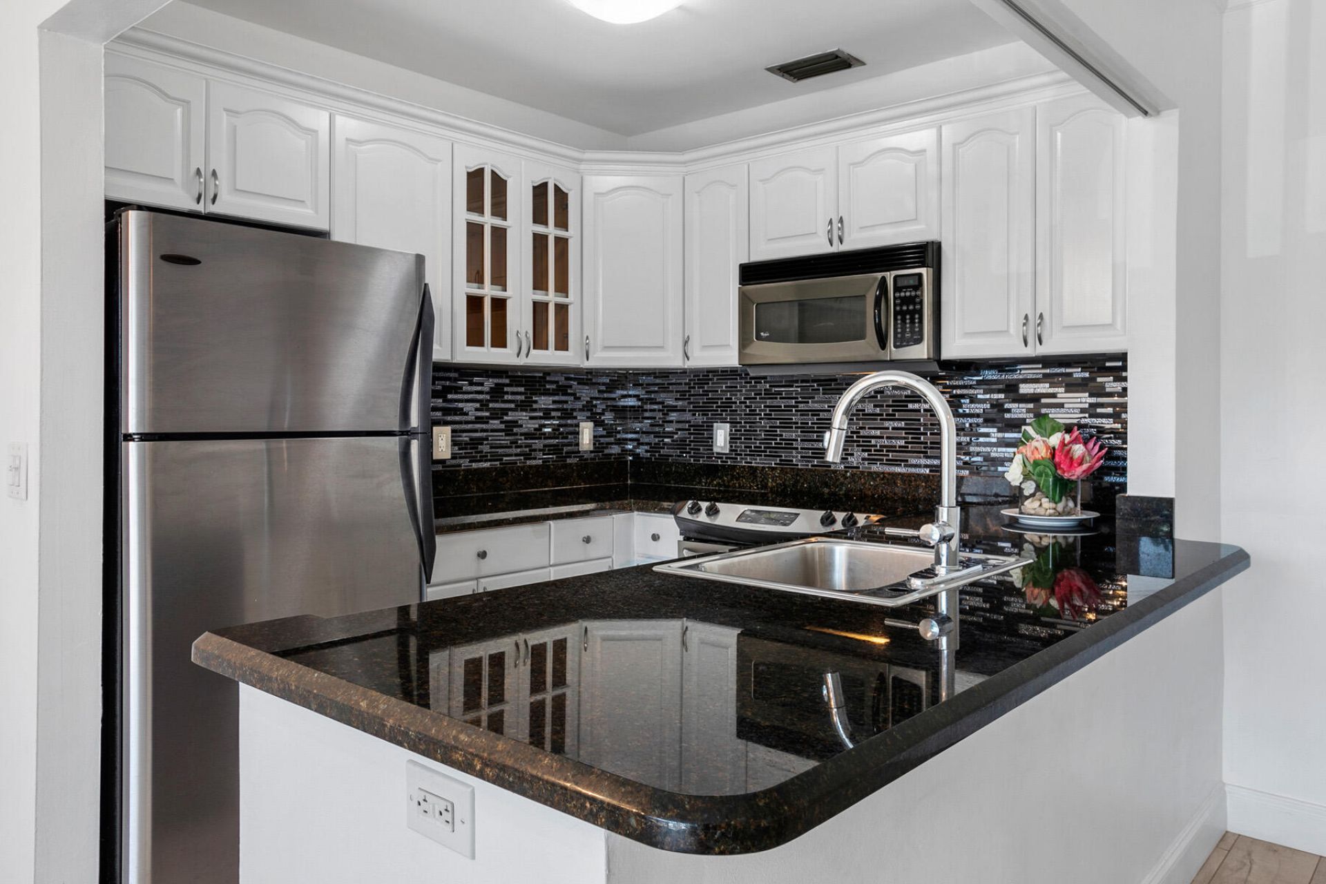 4201 S Ocean Boulevard, Unit J4, South Palm Beach, FL 33480 Photo