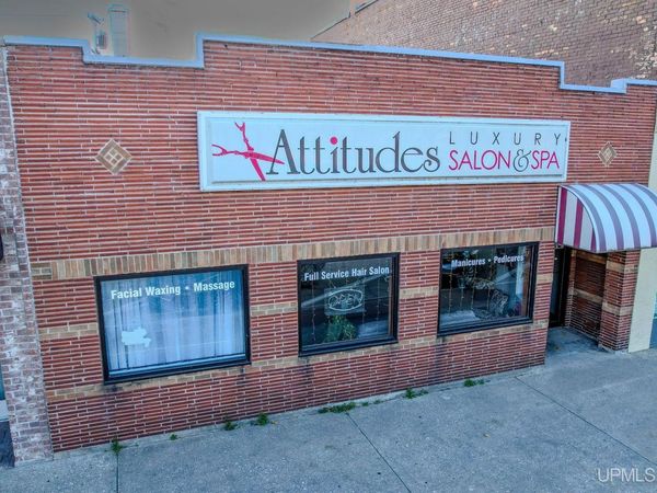 1219 Ludington Street, Escanaba, MI 49829