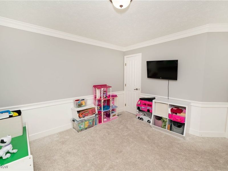 363 Miner Road, Highland Heights, OH 44143 Photo 22