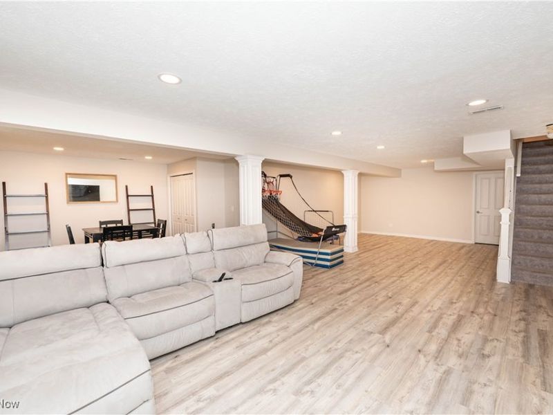 363 Miner Road, Highland Heights, OH 44143 Photo 40