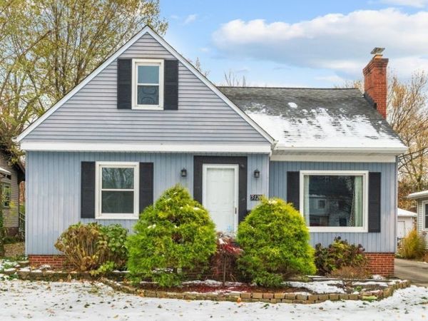 5120 Spencer Road, Lyndhurst, OH 44124