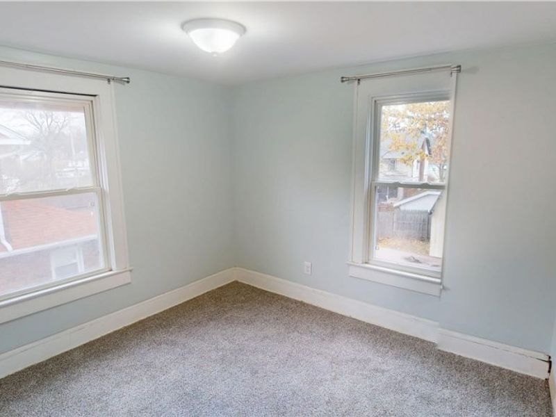 1085 Chalker Street, Akron, OH 44310 Photo 10