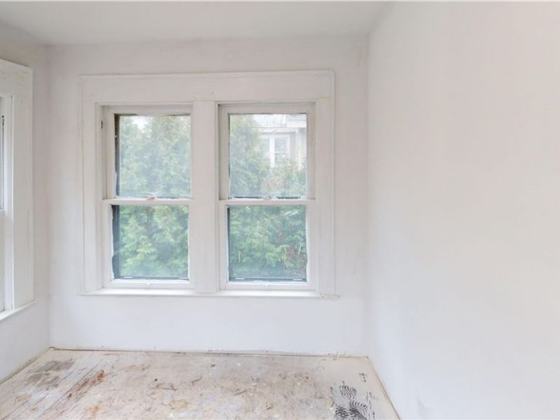 1085 Chalker Street, Akron, OH 44310 Photo 13