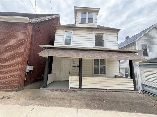 589 5th St, Unit 2, Pitcairn, PA 15140