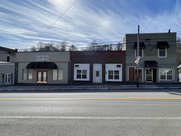 9144 Main Street, Livingston, KY 40445