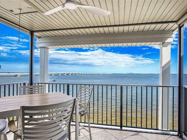 760 Sextant DR, Unit 1083, SANIBEL, FL 33957