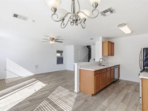 1109 Mooreland DR, Austin, TX 78748