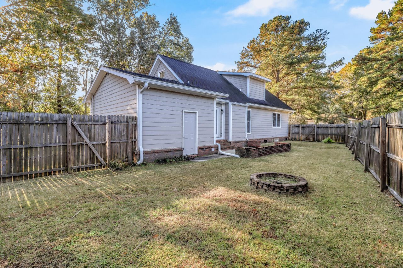 1944 Woodland Road Photo 30