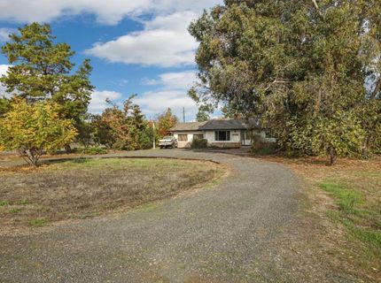 25523 E Groves Rd, Farmington, CA 95230 Photo