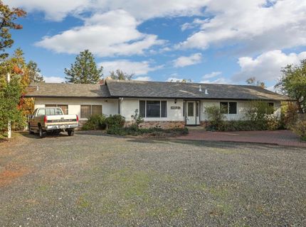 25523 E Groves Rd, Farmington, CA 95230 Photo