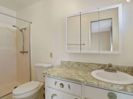 25523 E Groves Rd, Farmington, CA 95230 Photo
